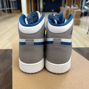 Jordan 1 Retro High OG True Blue (GS) Size 5Y (Pre-Owned) - Image 4