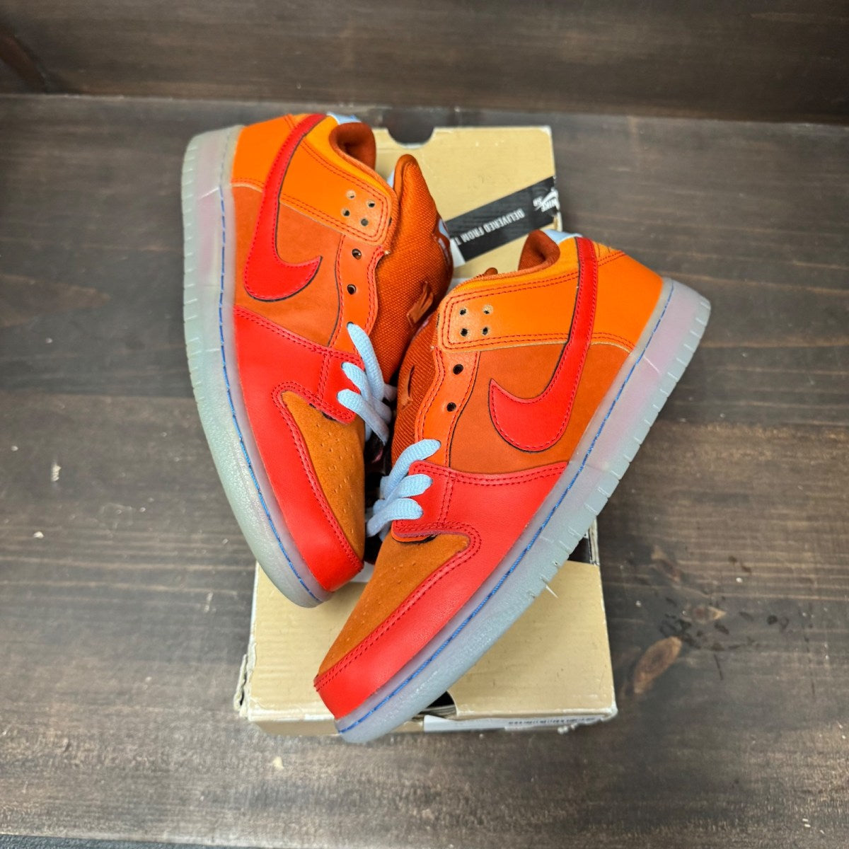 Nike SB Dunk Low Gamma Orange Size 8 (Pre-Owned) - back