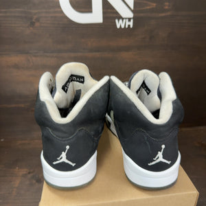 Jordan 5 Retro Moonlight (2021) Size 9.5 (Pre-Owned) - Image 4