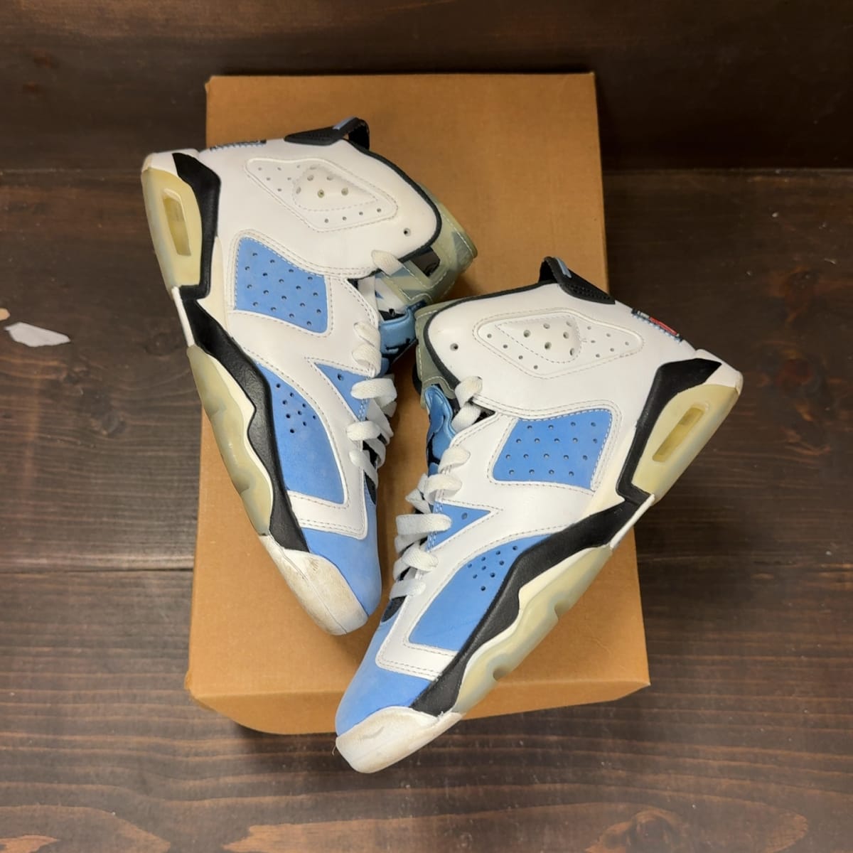 Jordan 6 Retro UNC White (GS) Size 5.5Y (Pre-Owned) - back