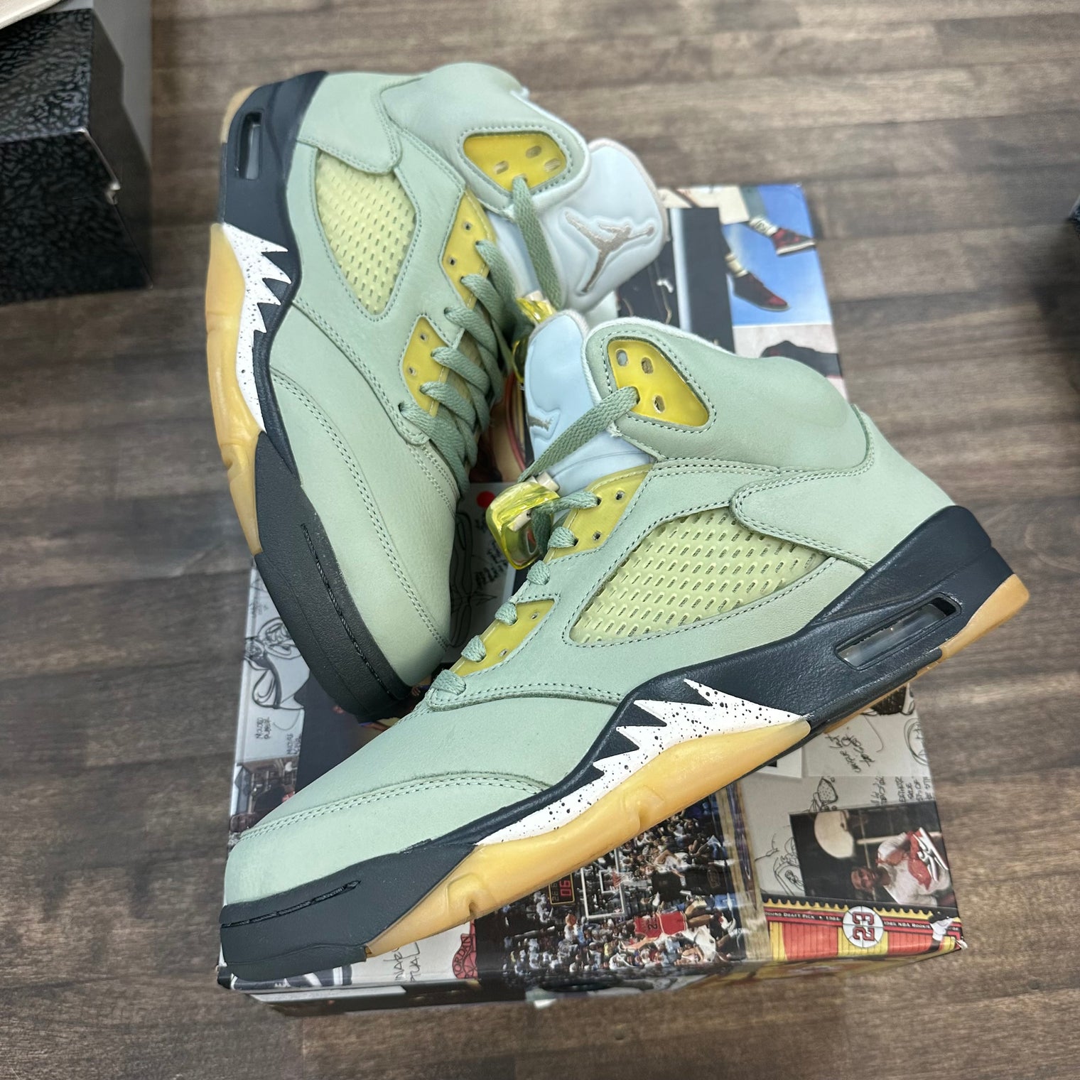 Jade Horizon Jordan 5 Retro (USED)