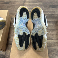 Jordan 11 Retro Low Iridescent (GS) (US 6.5Y) (USED, No Box)