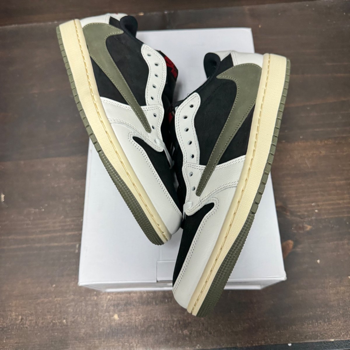 Jordan 1 Retro Low OG SP Travis Scott Olive (Women's) Size 10W - back