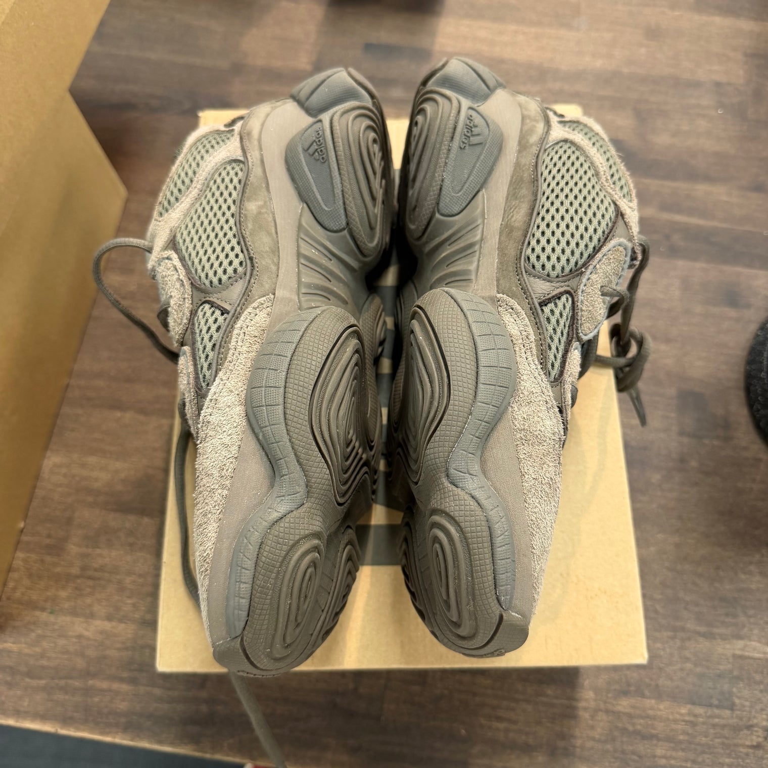 adidas Yeezy 500 Clay Brown (US 9) (USED)