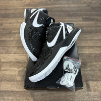 Mambacita Sweet 16 Kobe 6 Protro (Tried On)