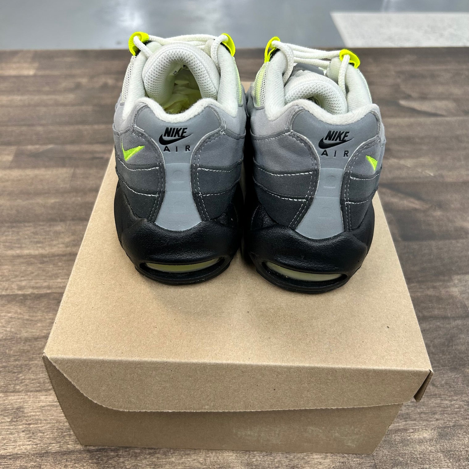 OG Neon Air Max 95 (GS) (USED, No Box)