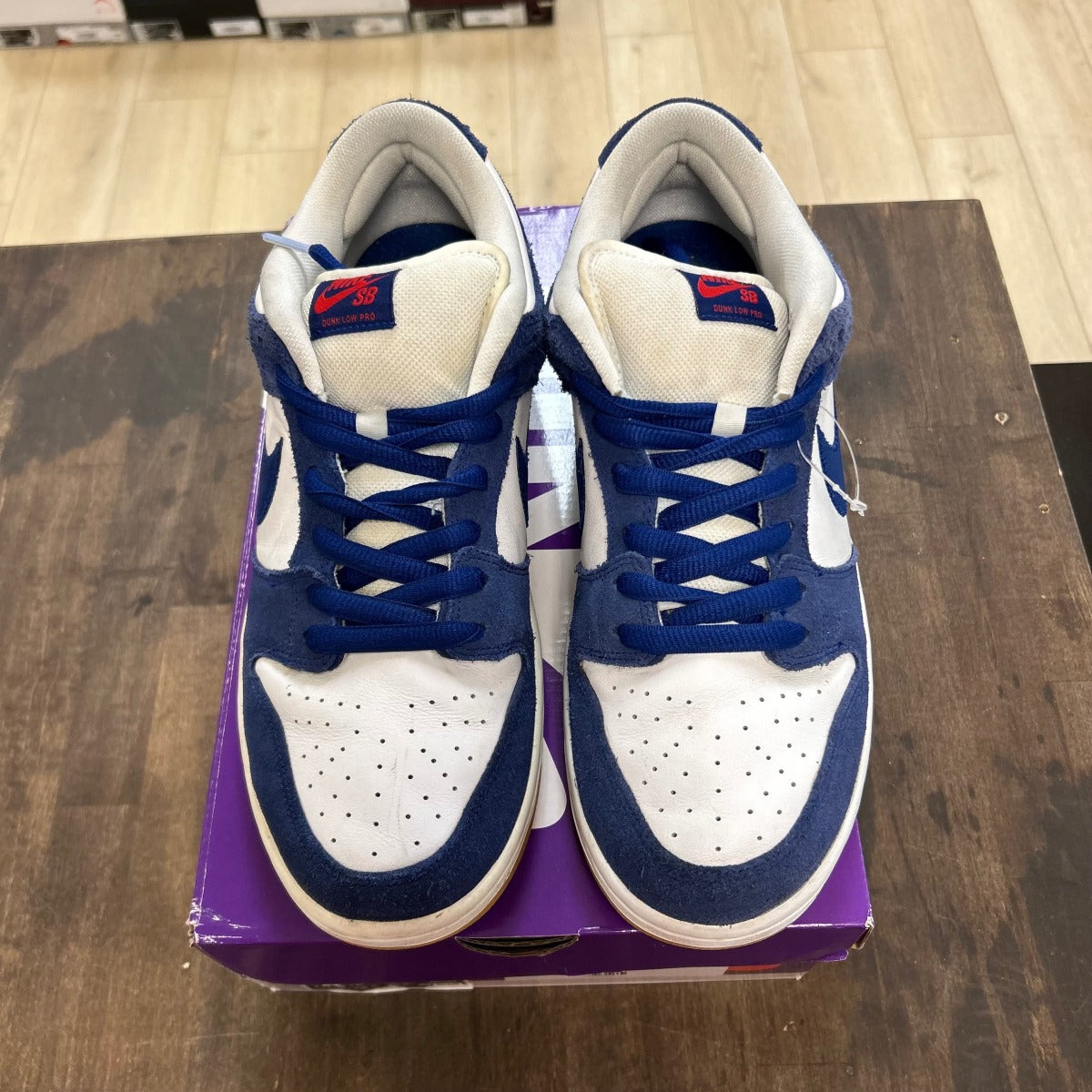 Nike SB Dunk Low Los Angeles Dodgers - Image 2