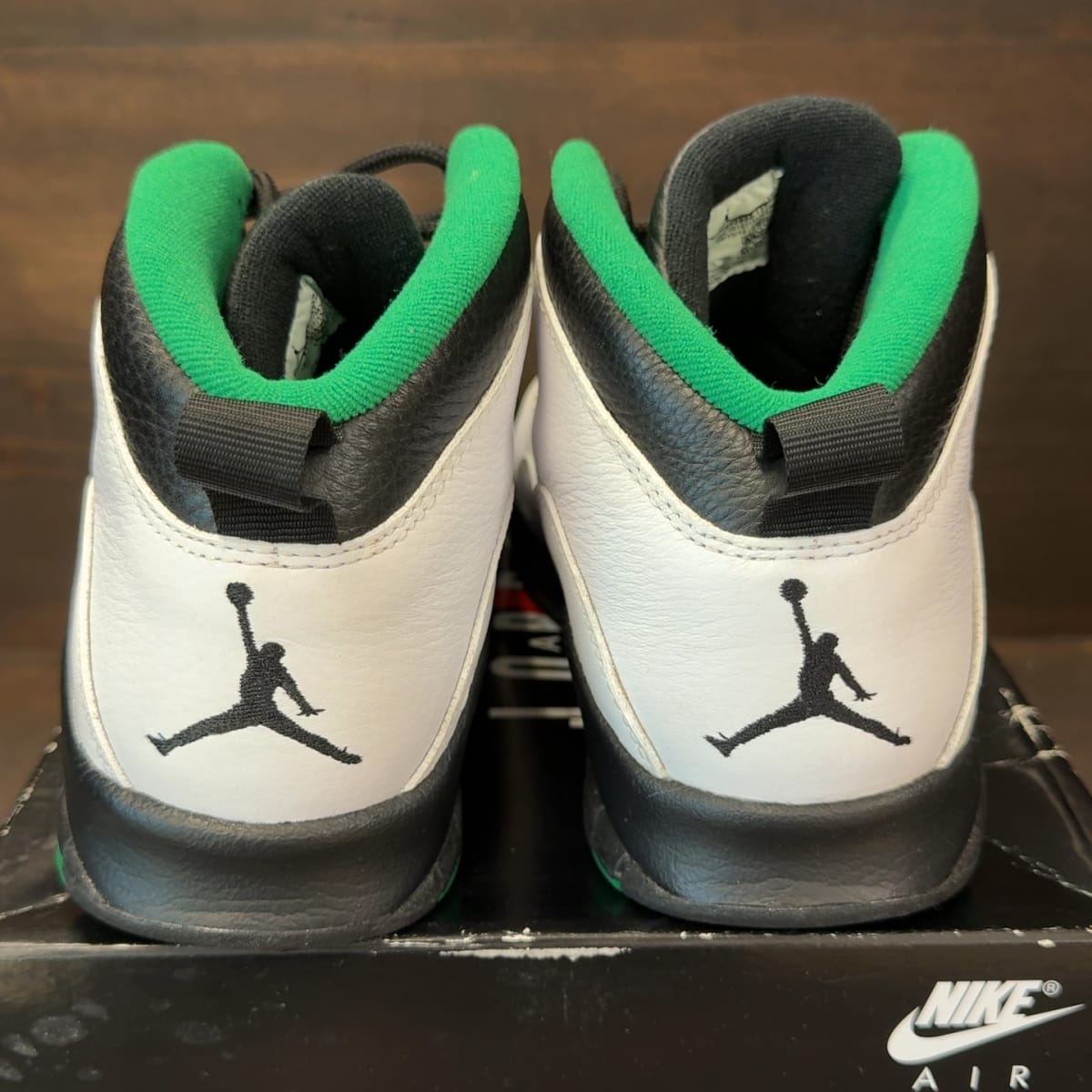 Jordan 10 Retro Seattle Size 8.5 (Pre-Owned) - aux
