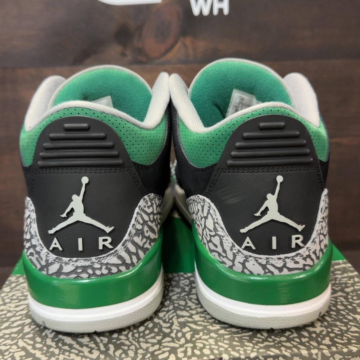 Jordan 3 Retro Pine Green - Image 4