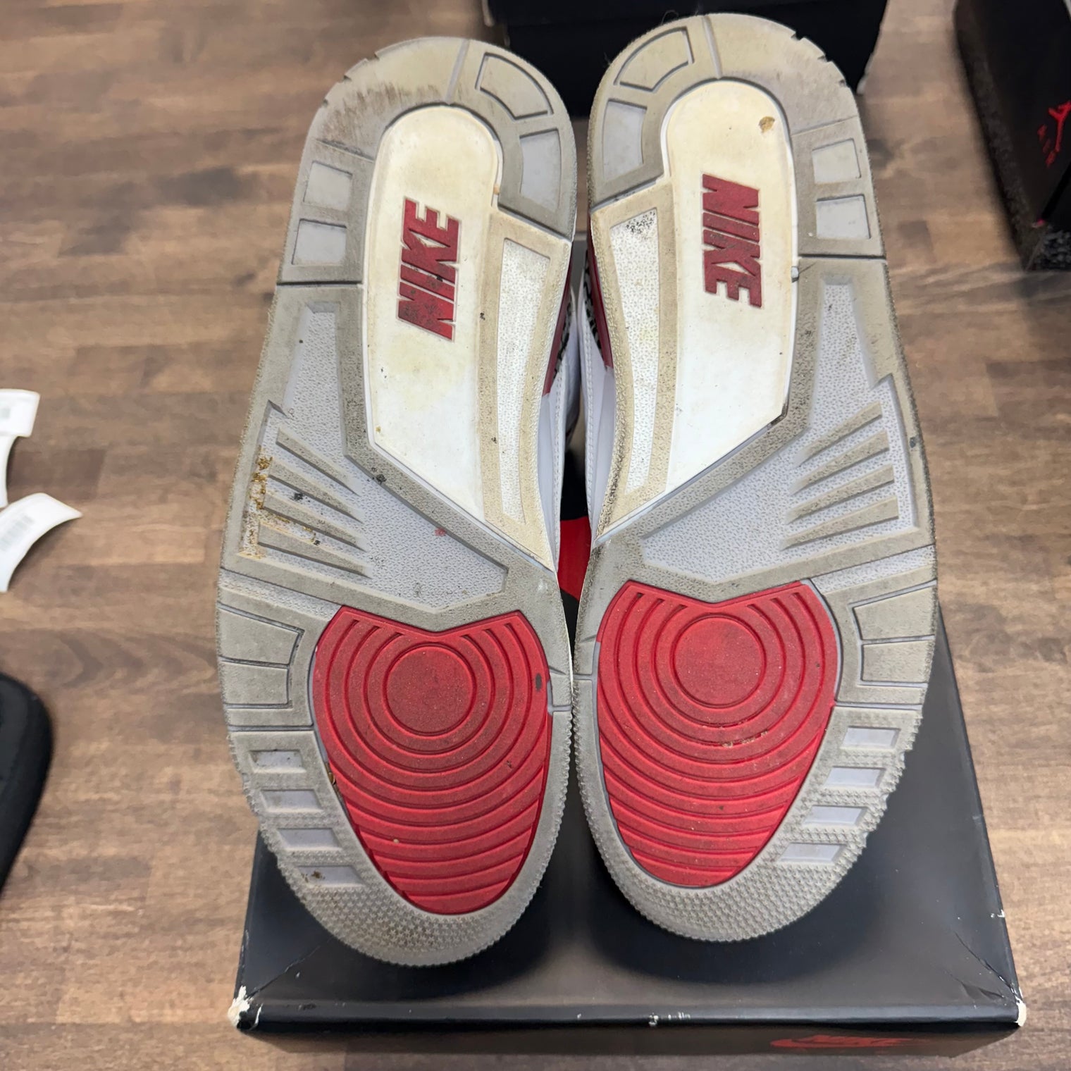 Fire Red Jordan 3 (USED)