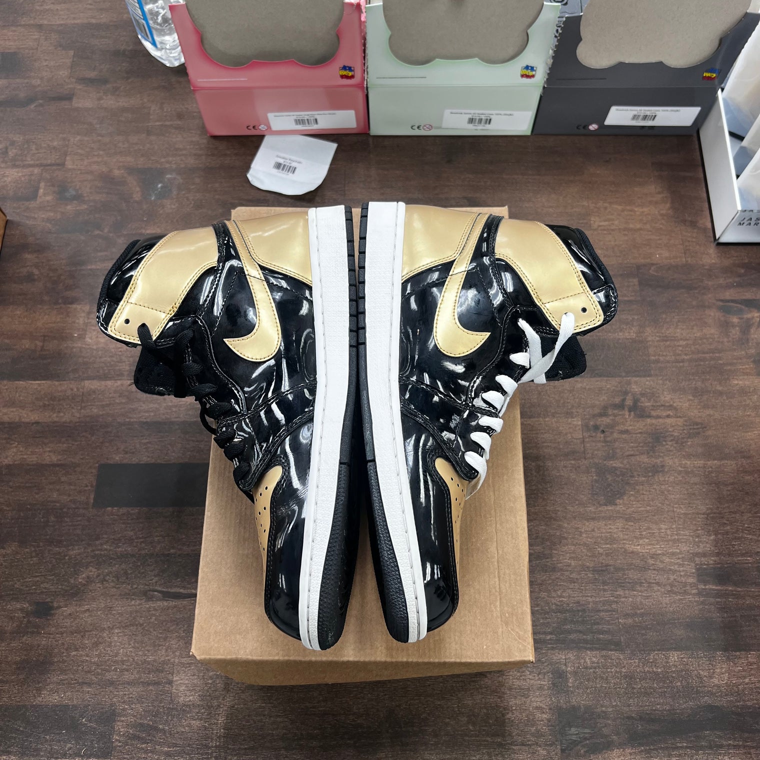 Gold Toe Jordan 1 High (USED,NO BOX)