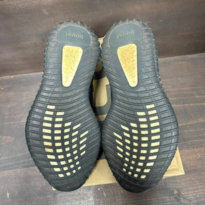 adidas Yeezy Boost 350 V2 Black Red Size 10.5 (Pre-Owned) - box