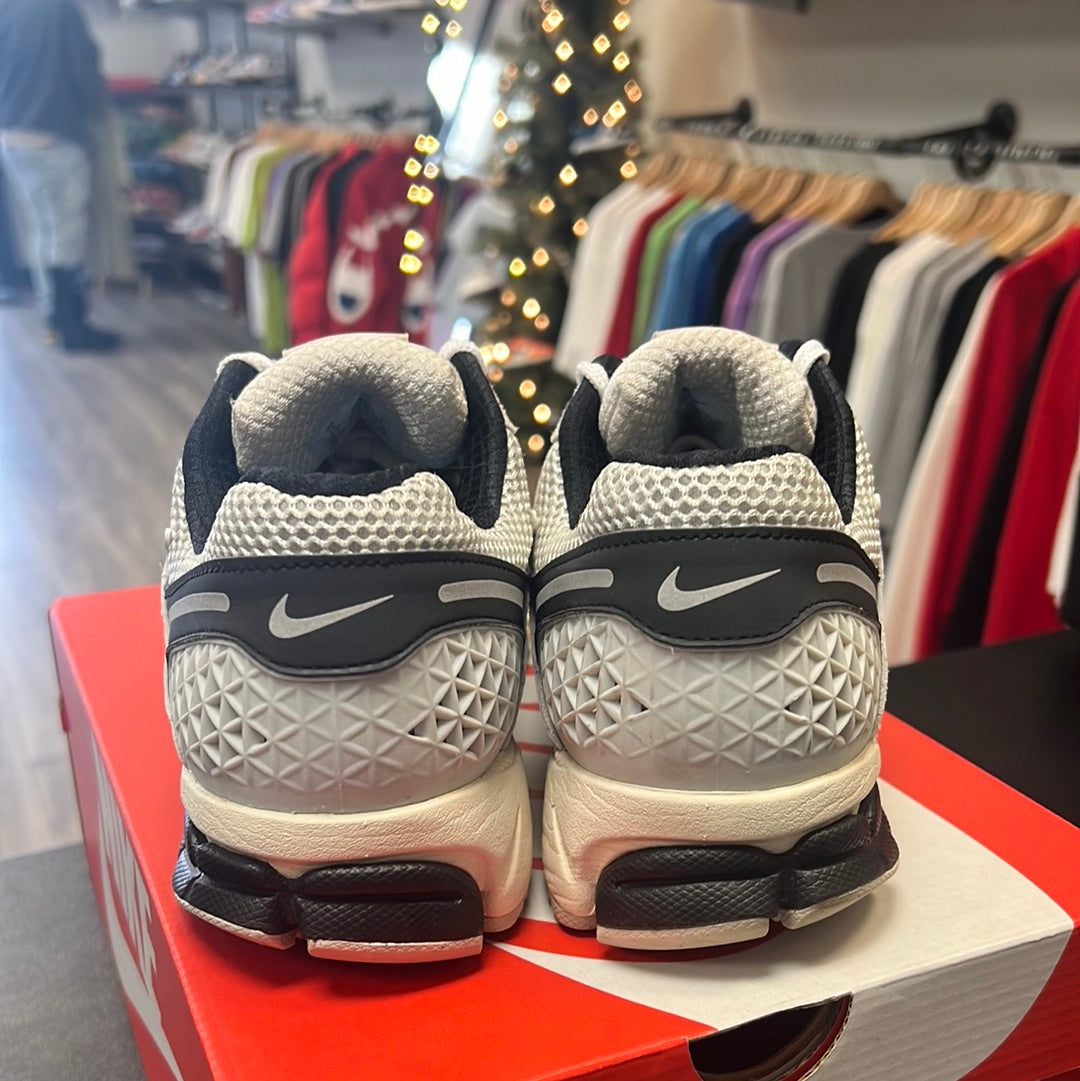 Nike Zoom Vomero 5 Supersonic (Used)