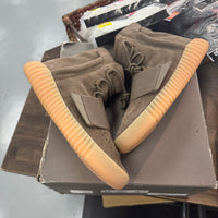Chocolate Yeezy Boost 750 (USED)