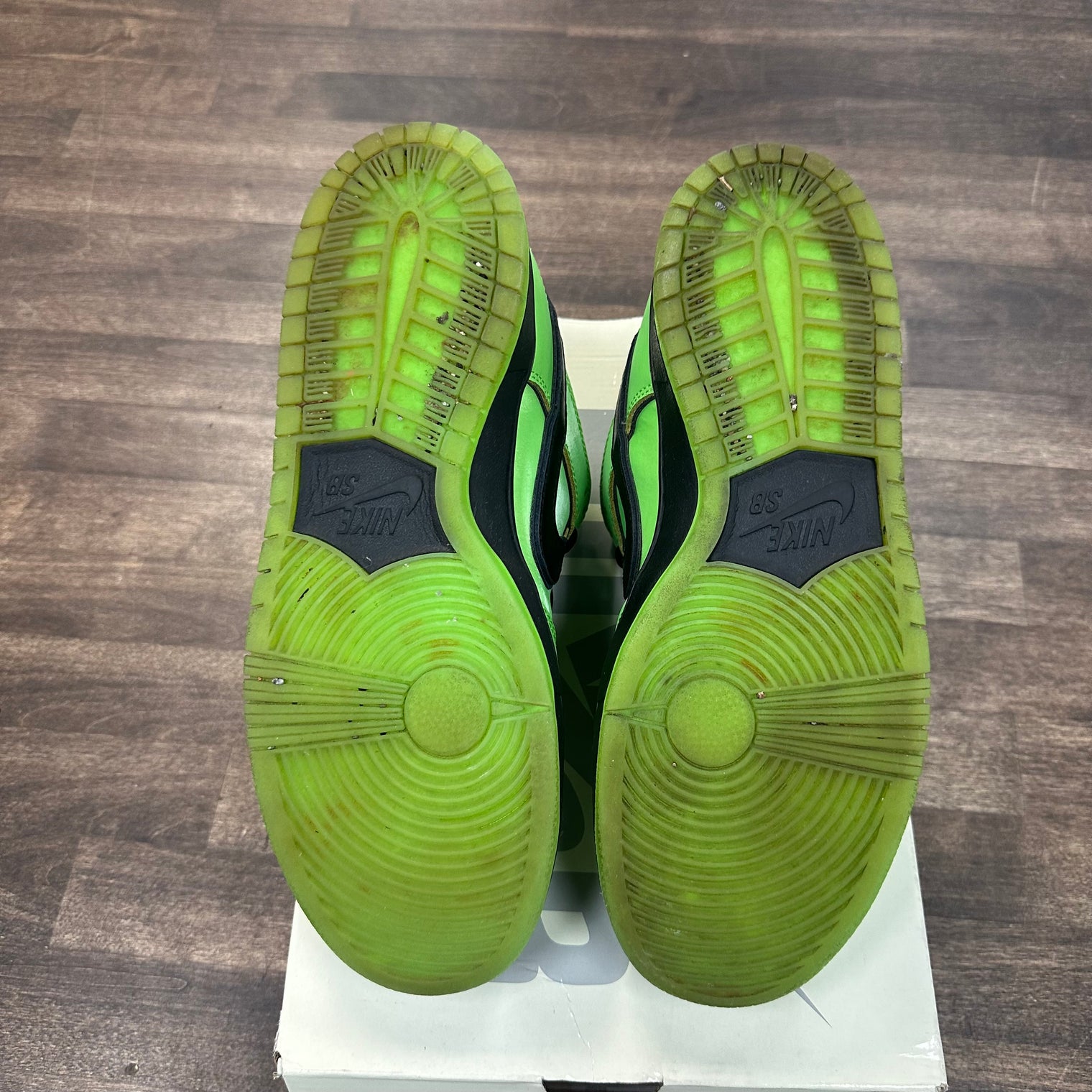 Buttercup Powerpuff Girls Nike SB Dunk Low (USED)