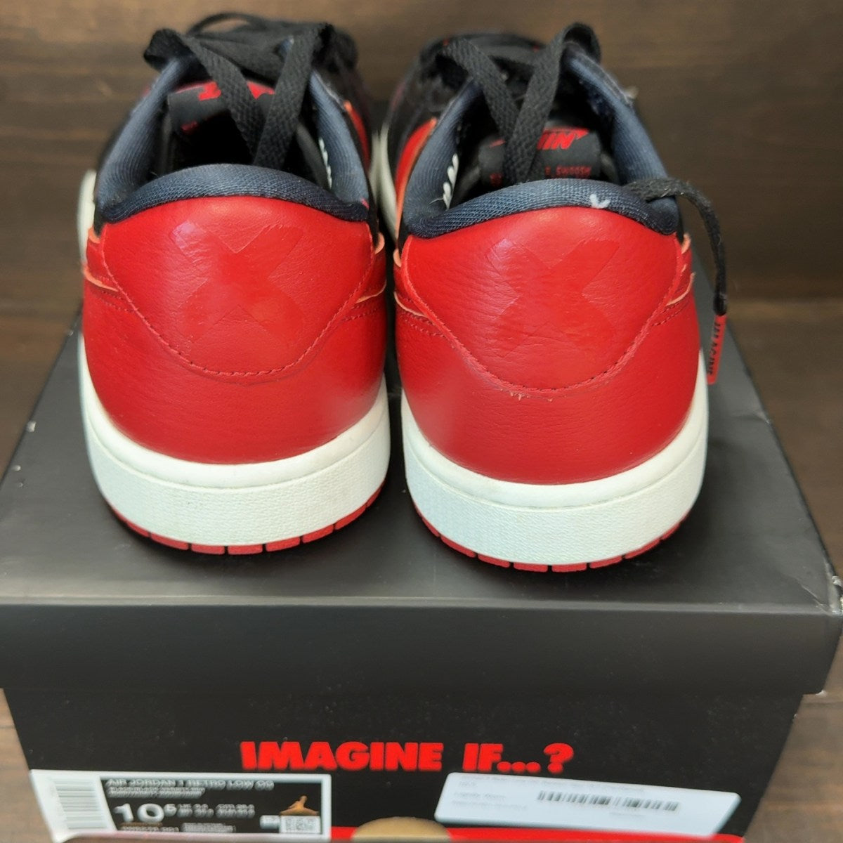 Jordan 1 Retro Low OG Banned - Image 5