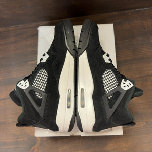 Jordan 4 Retro White Thunder (GS) - Image 5