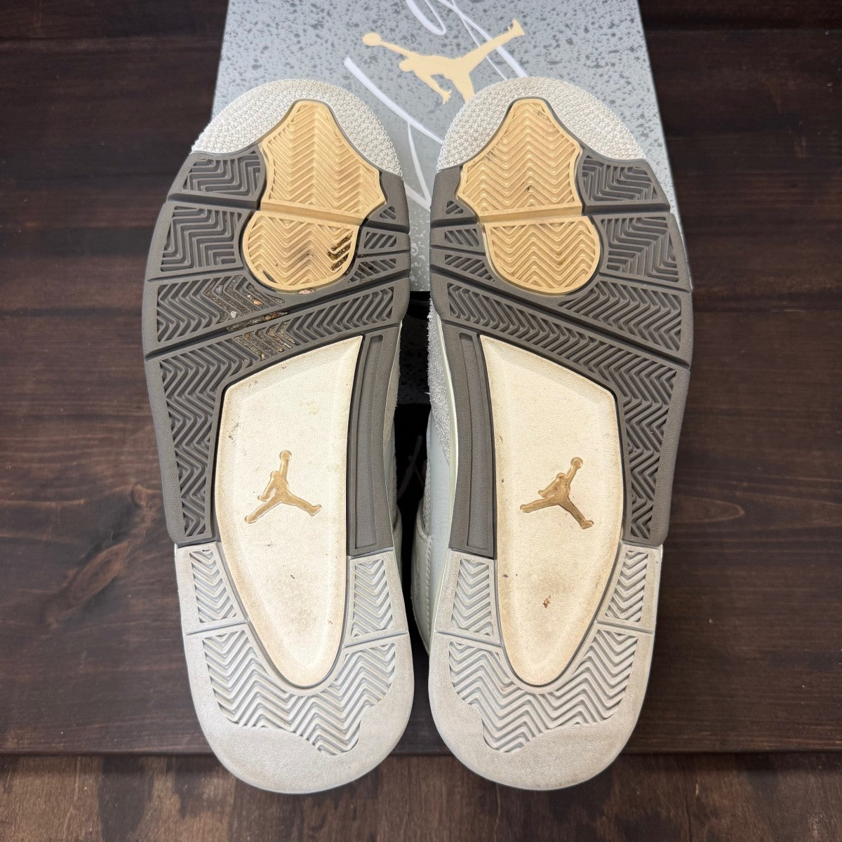 Jordan 4 Retro SE Craft Photon Dust - Image 5