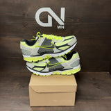 Nike Zoom Vomero 5 Life Lime Size 10.5 (Pre-Owned) - Image 1