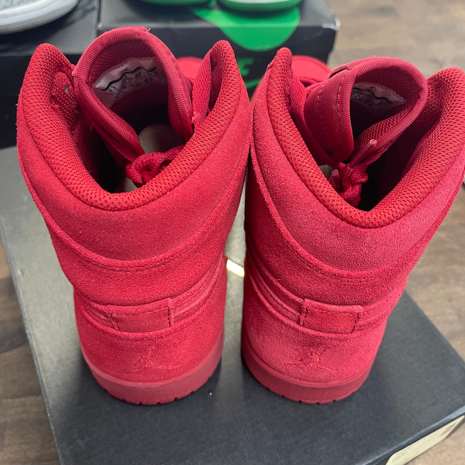 Red Suede Jordan 1 High (USED)