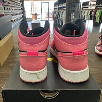 (GS) Coral Chalk Jordan 1 Mid (USED)