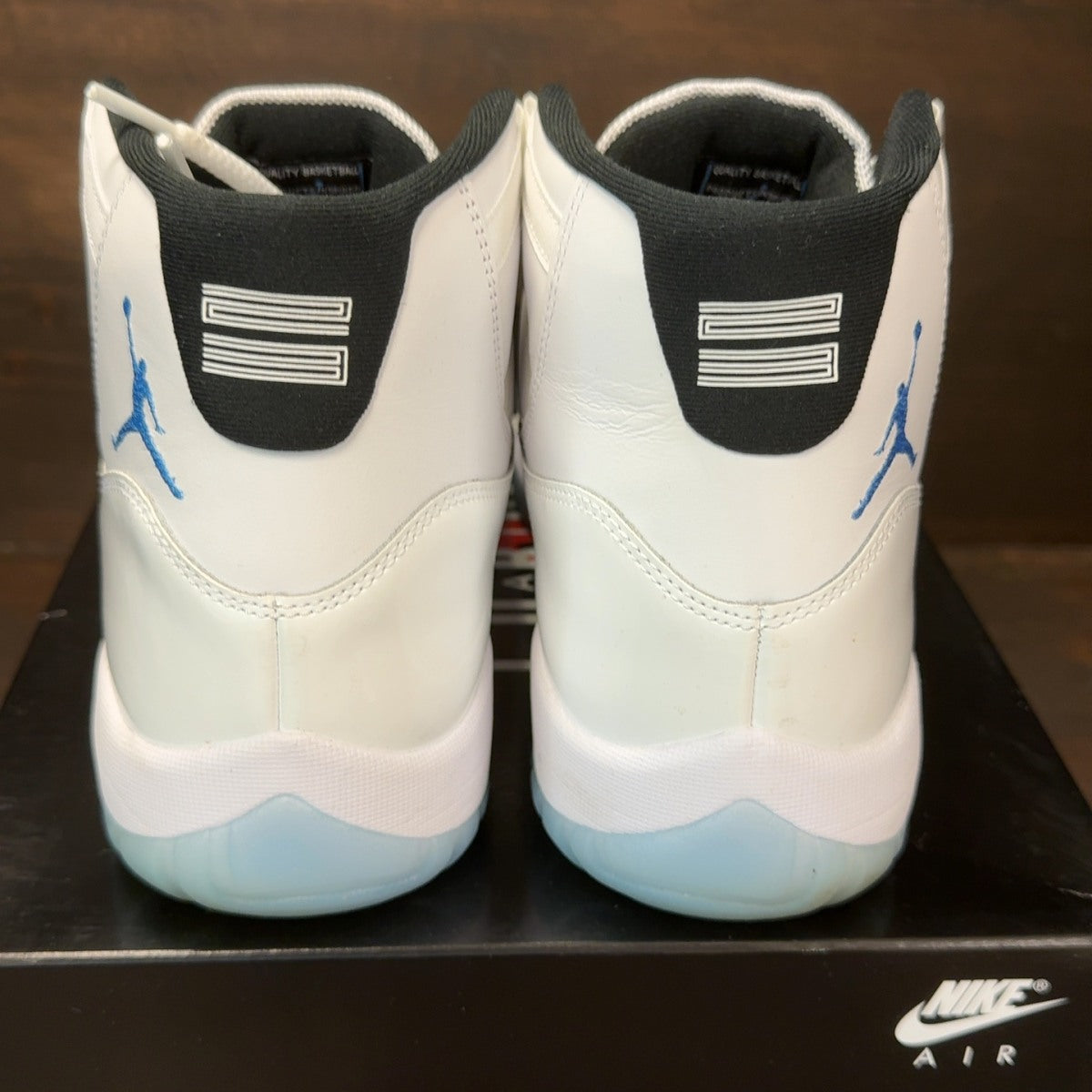 Jordan 11 Retro Legend Blue (2024) - Image 5