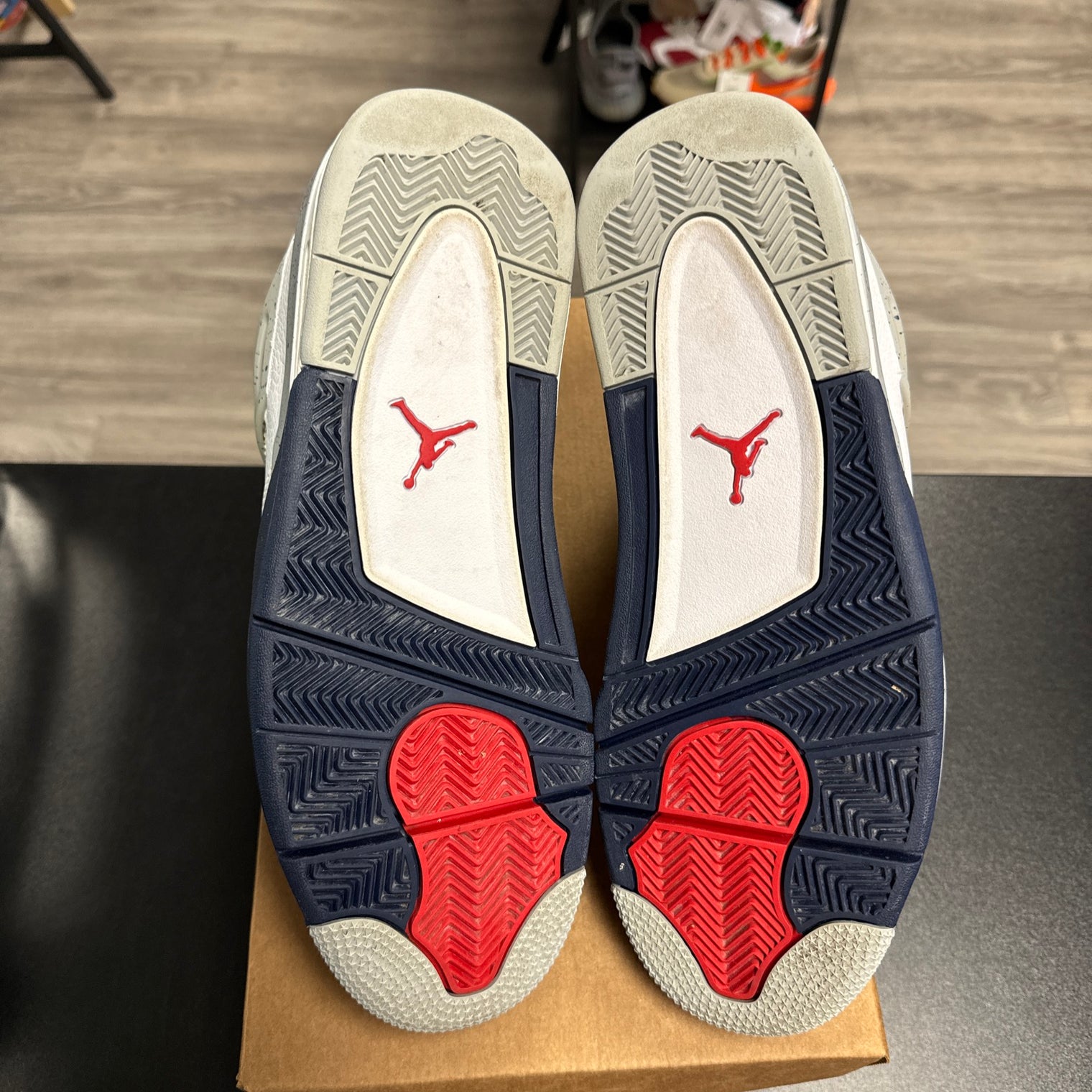 Midnight Navy Jordan 4 Retro (USED;NO BOX)