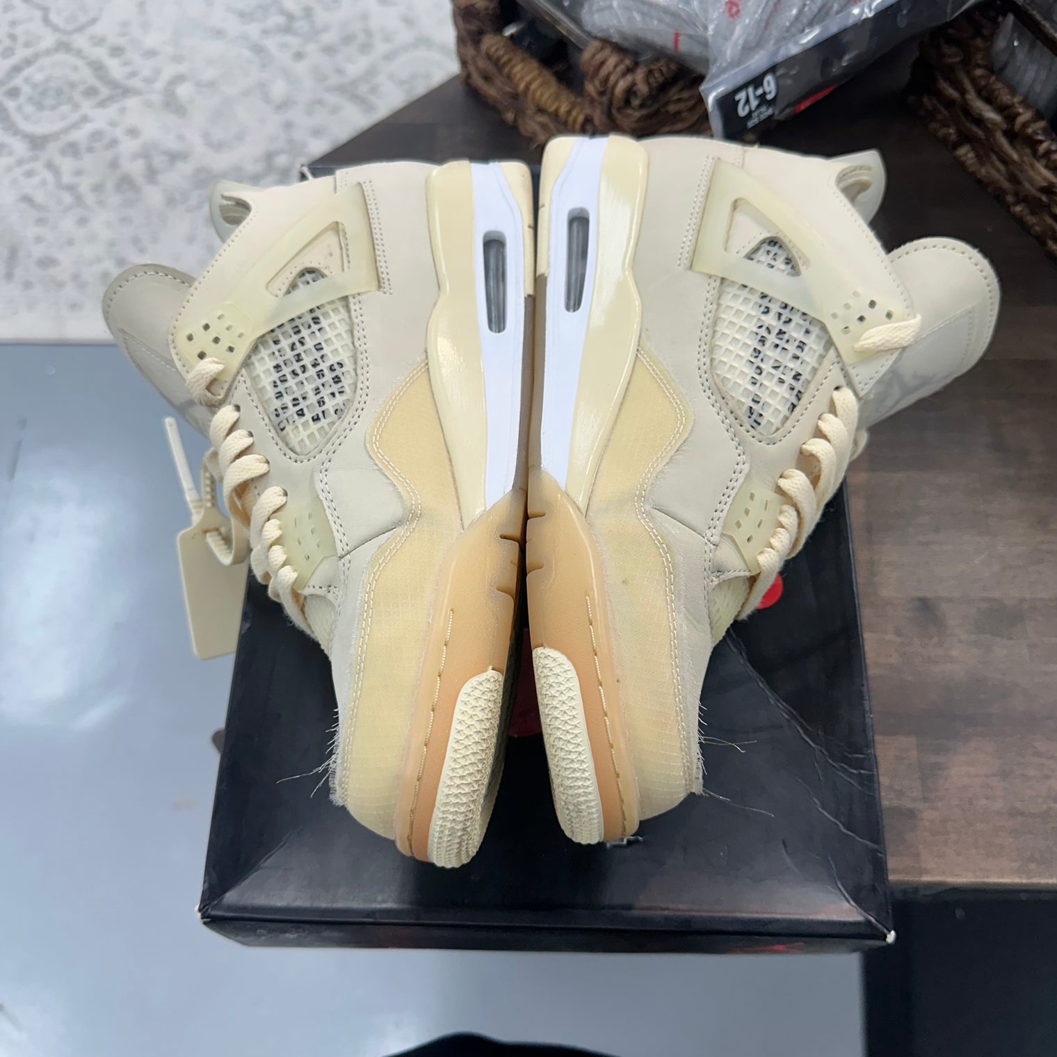 Off White Sail Jordan 4 (W) (USED)