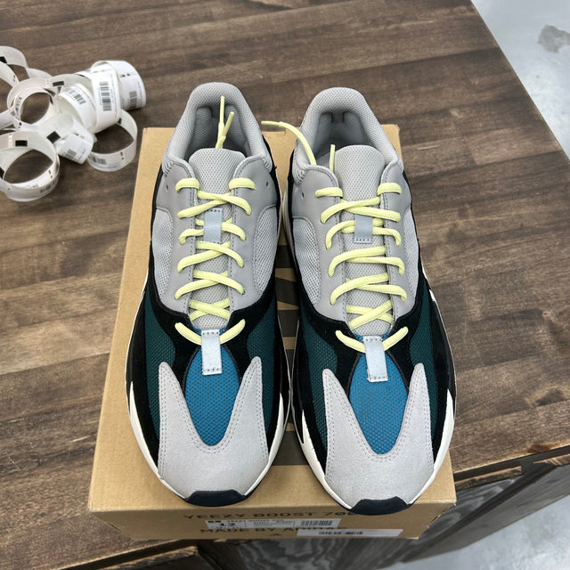 adidas Yeezy Boost 700 Wave Runner (US 12) (USED)