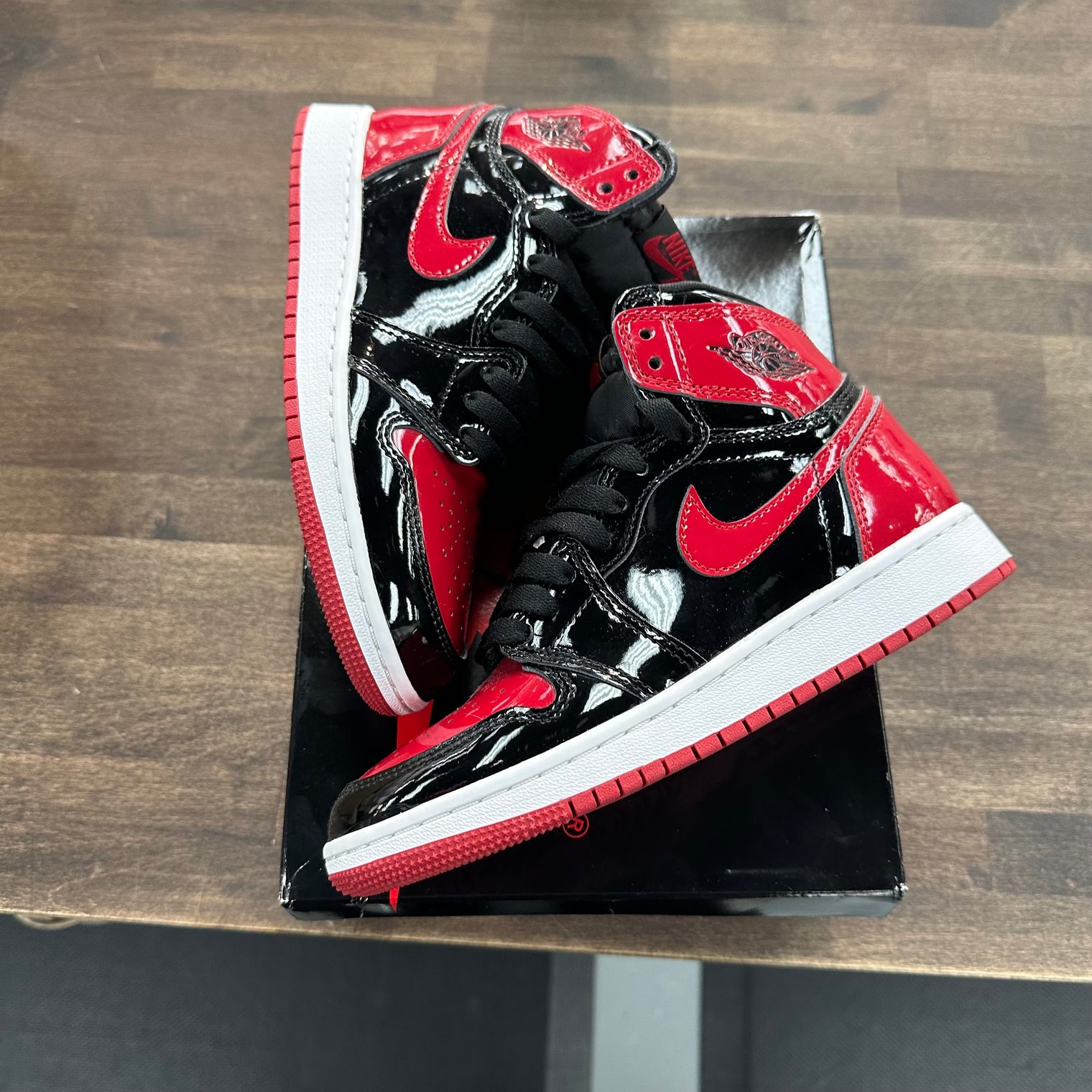 (GS) Patent Bred Jordan 1 High (USED)