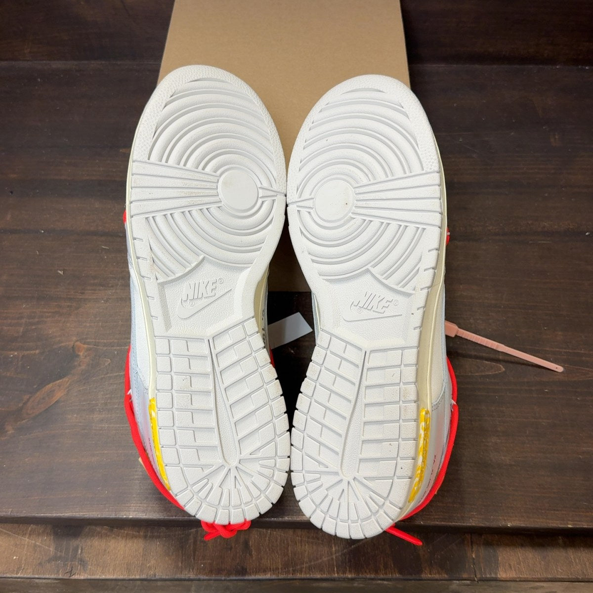 Nike Dunk Low Off-White Lot 6 Size 13 (Pre-Owned) - Image 7