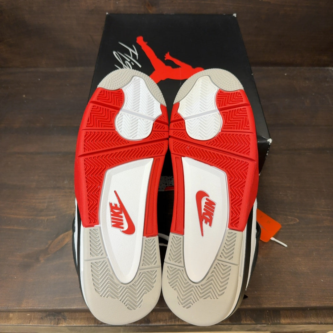 Jordan 4 Retro Fire Red (2020) Size 12