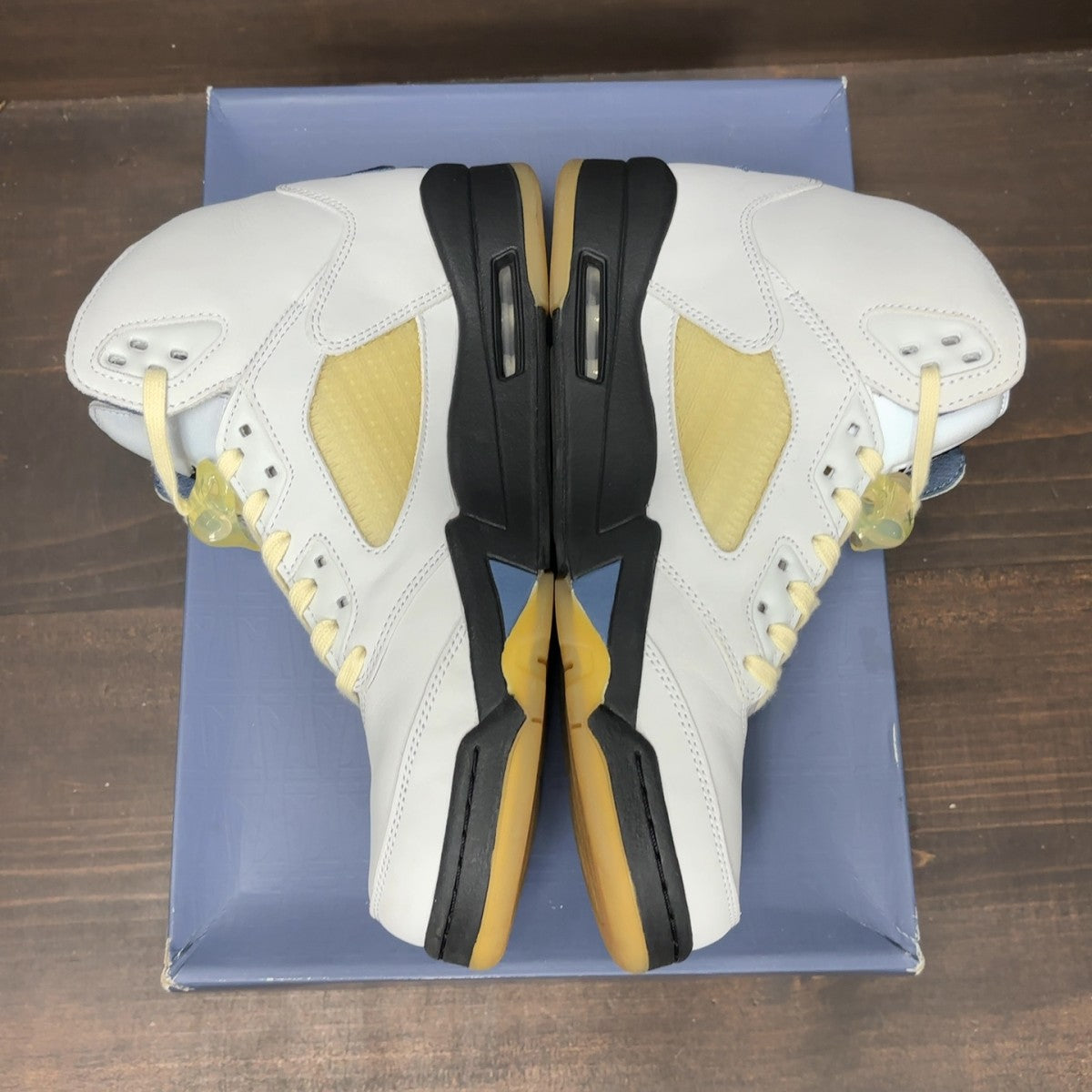 Jordan 5 Retro A Ma Maniére Dawn (Women's) - Image 4