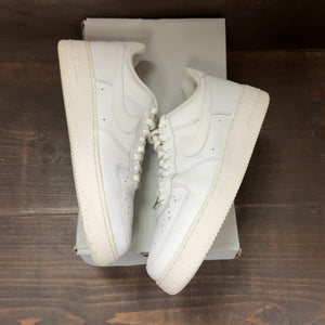 Nike Air Force 1 Low '07 White Size 9 (Pre-Owned) - back
