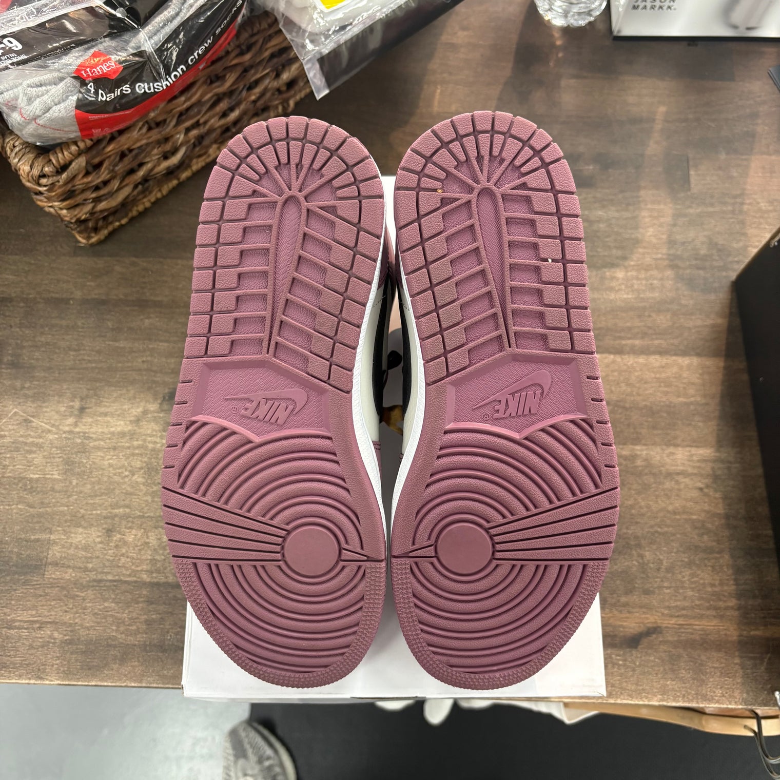 Mulberry Jordan 1 Mid (W) (USED)
