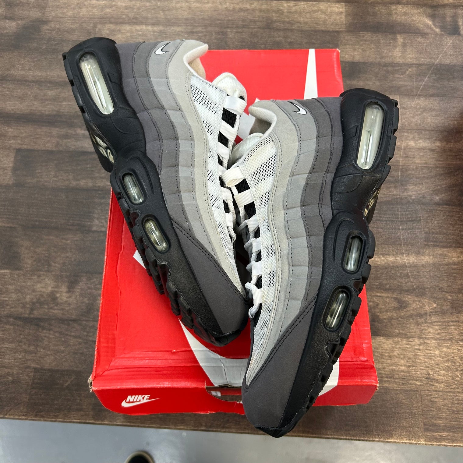 Black Anthracite Air Max 95 OG (Used)