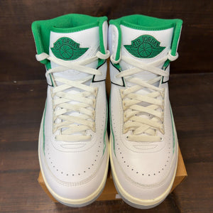 Jordan 2 Retro Lucky Green Size 10 (Pre-Owned) - Image 3
