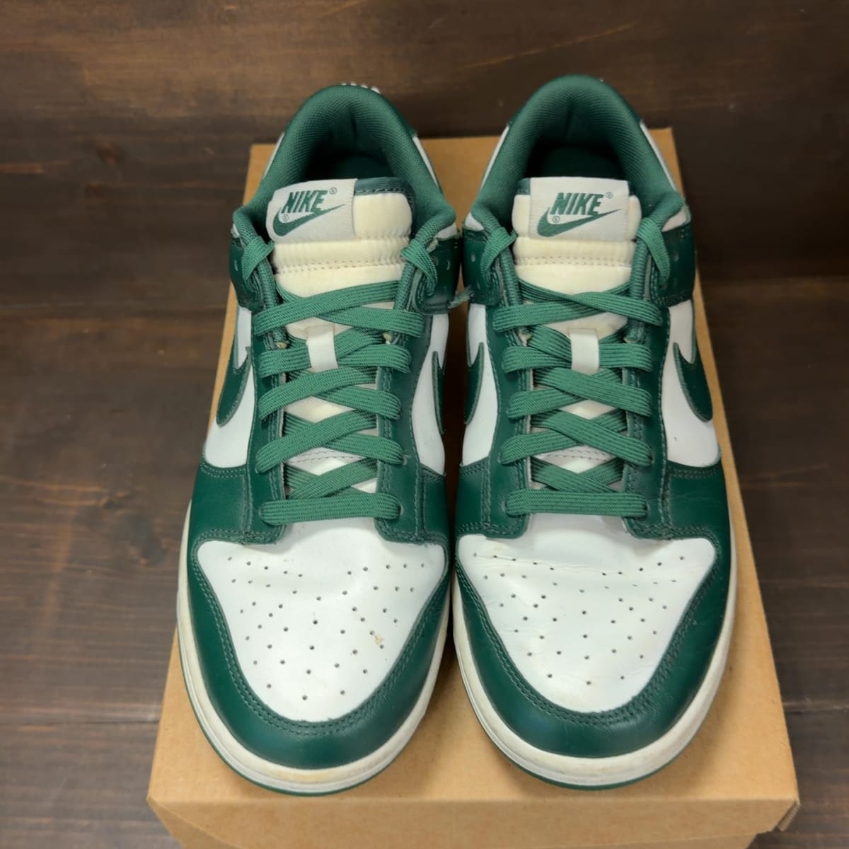 Nike Dunk Low Michigan State Size 9 (Pre-Owned) - tag