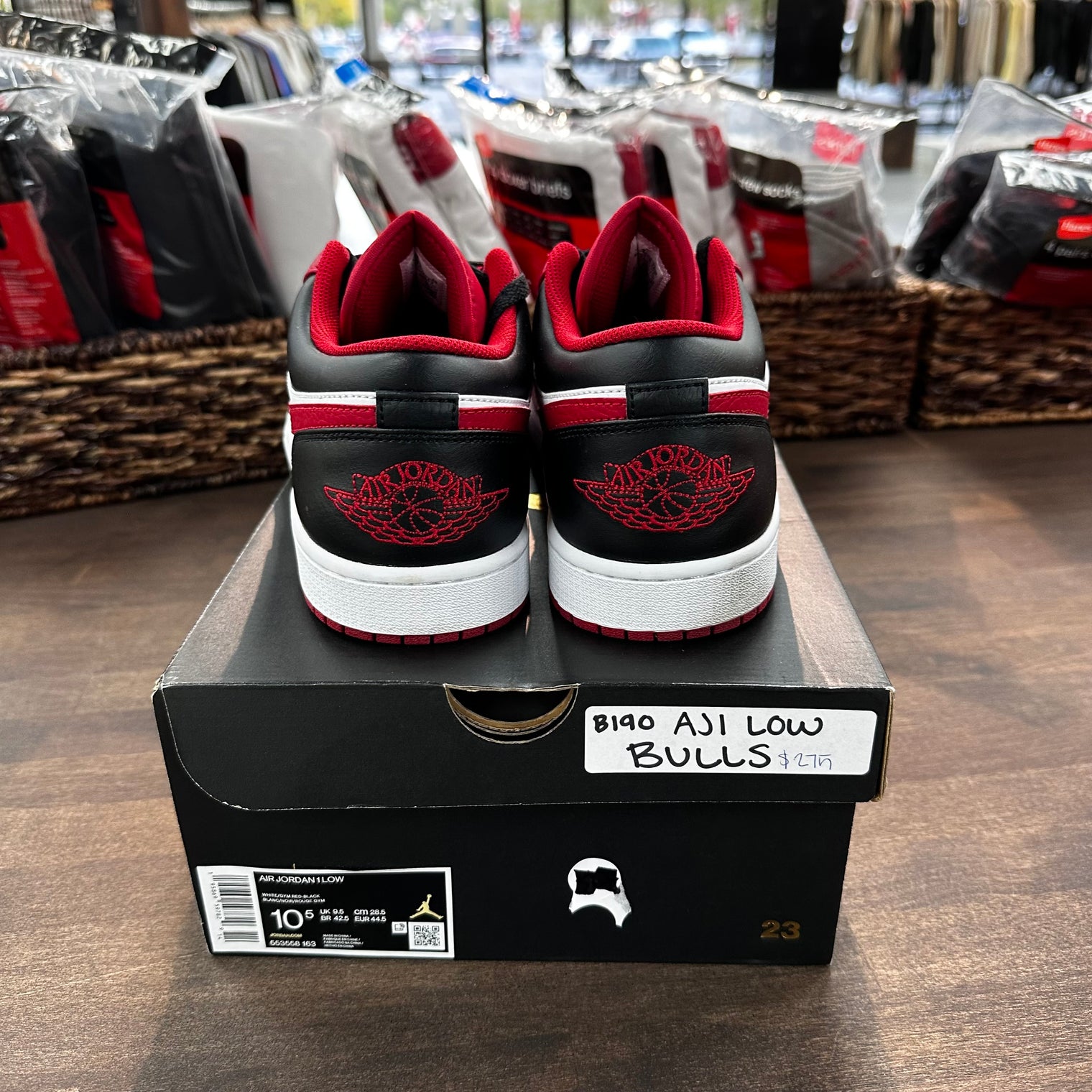 Bulls Jordan 1 Low (USED)