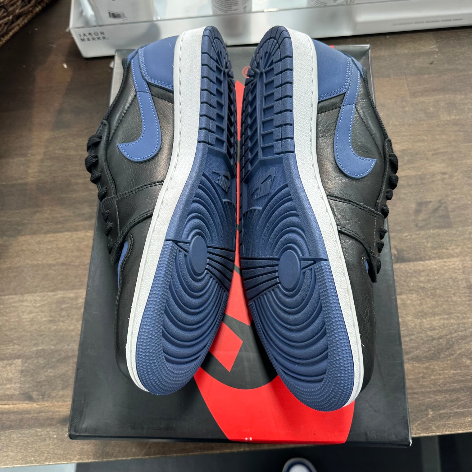 Mystic Navy Jordan 1 Low OG (USED)