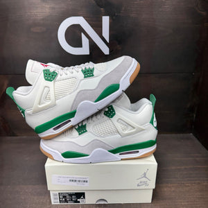 Jordan 4 Retro SB Pine Green - Image 1