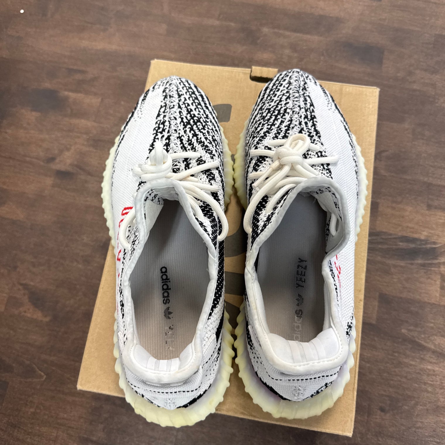 Zebra Yeezy 350 (USED)