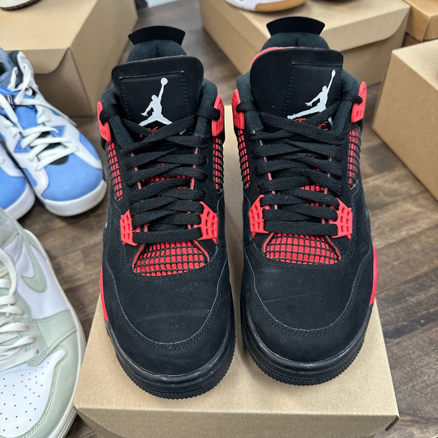 Red Thunder Jordan 4 (USED,No Box)