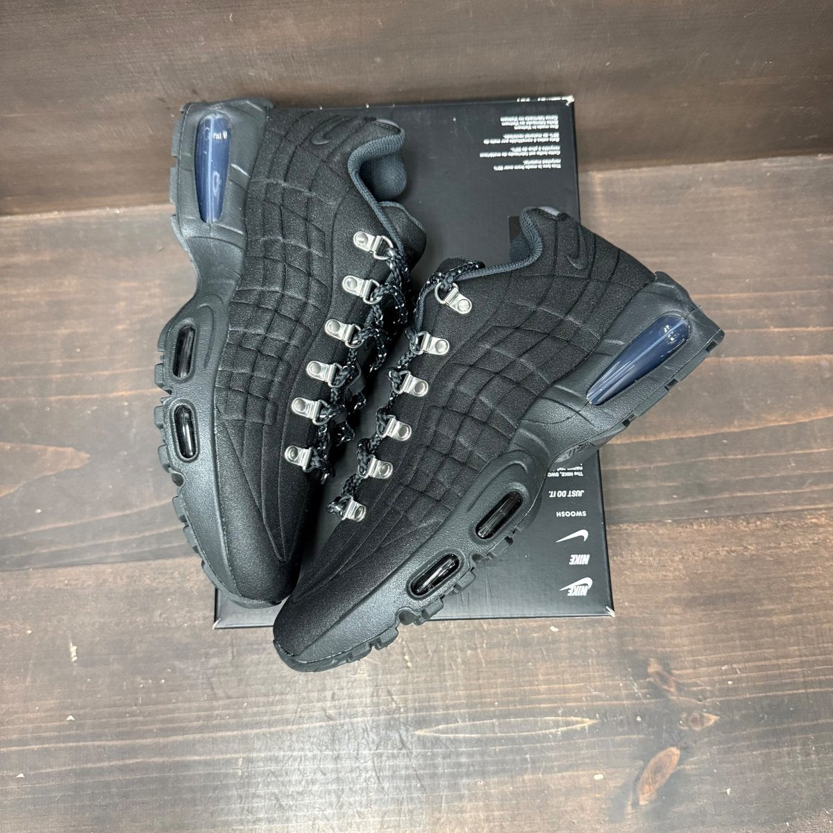 Nike Air Max 95 Big Bubble Family Reunion I-95 Size 9 - tag