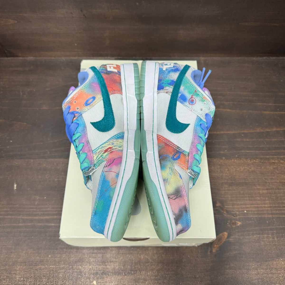 Nike SB Dunk Low Futura Laboratories Bleached Aqua - Image 4