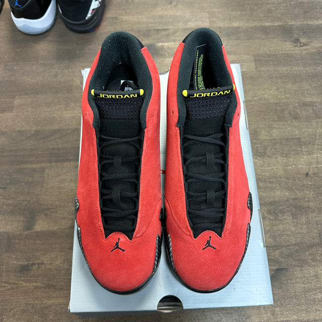 Ferrari Jordan 14 Retro (USED)