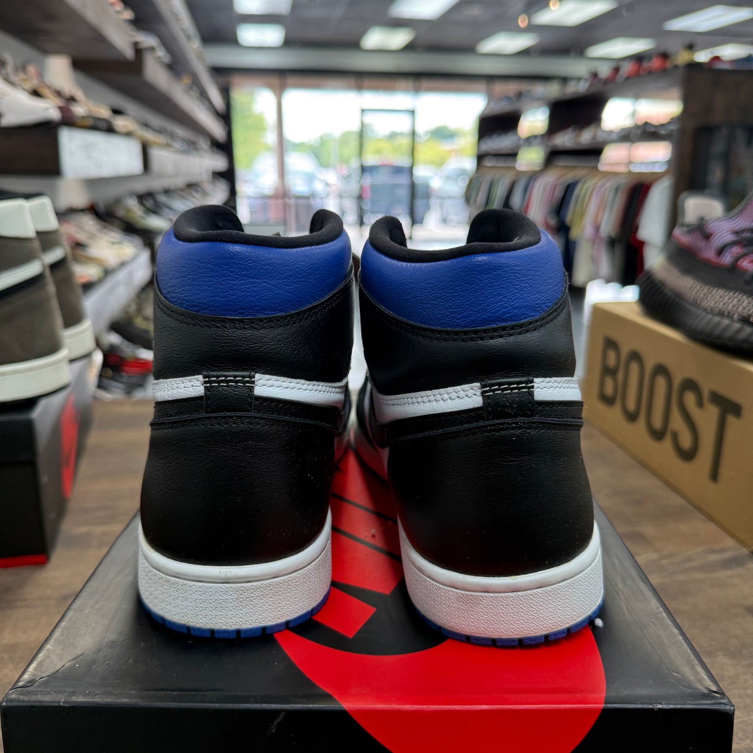Royal Toe Jordan 1 High (USED)