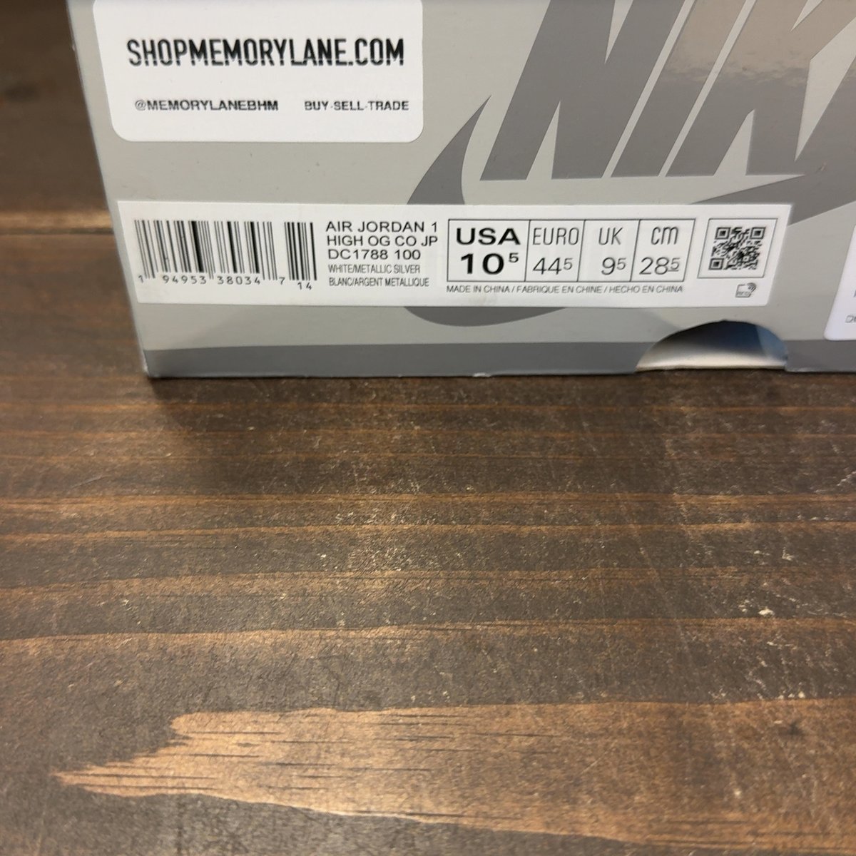Jordan 1 Retro High CO.JP Midnight Navy (2020) Size 10.5 (Pre-Owned) - aux