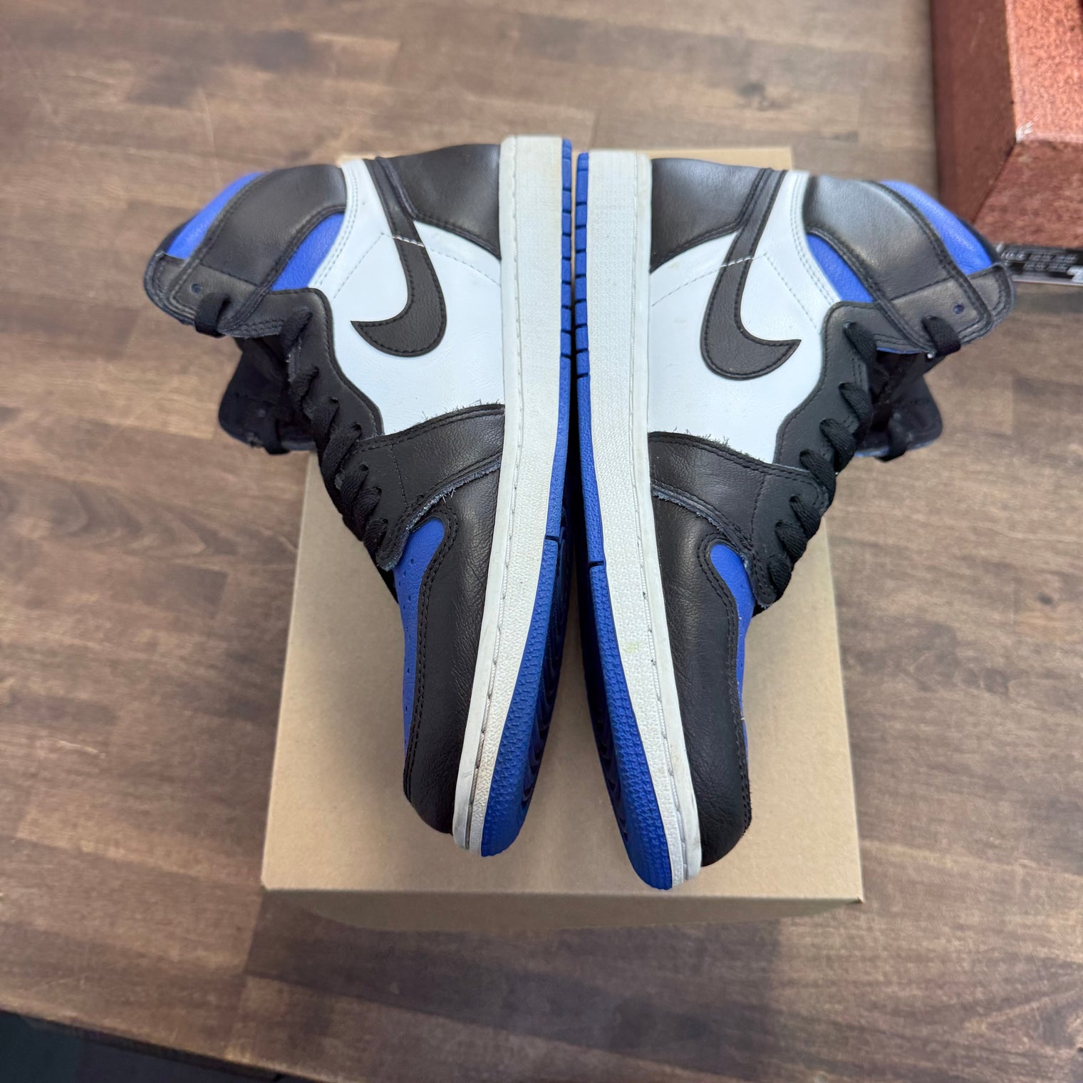 Royal Toe Jordan 1 High (USED, No Box)