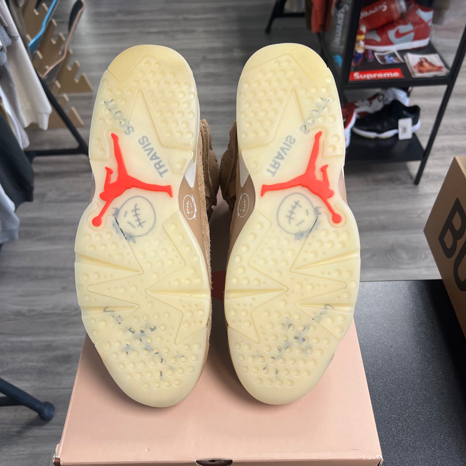 Travis Scott British Khaki Jordan 6 Retro (Lightly Worn)